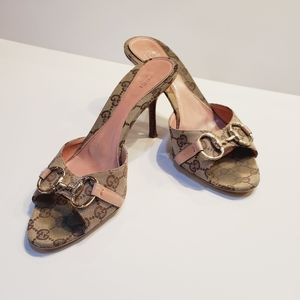 Gucci logo canvas sandals with iconic bit design sz 9
